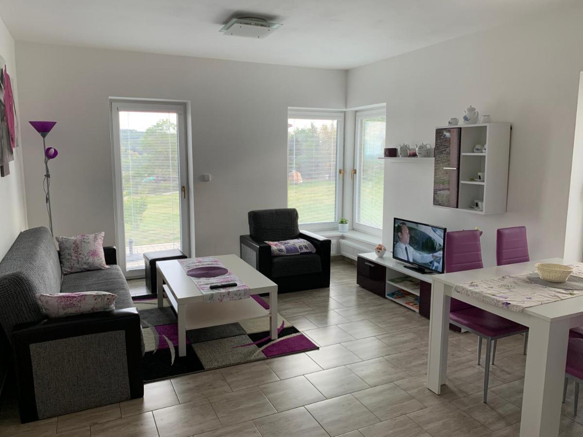 Apartmany Na Rozcesti Lomnice nad Popelkou Dış mekan fotoğraf