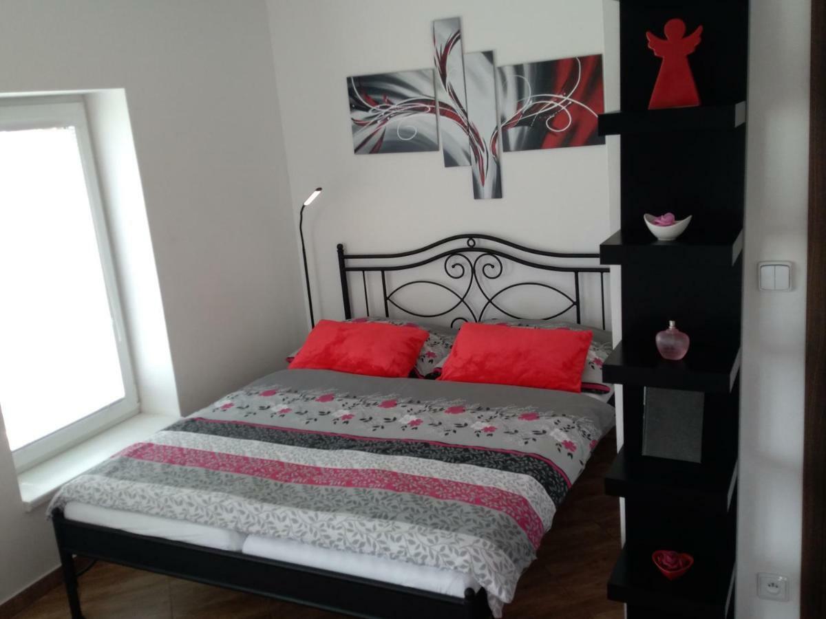 Apartmany Na Rozcesti Lomnice nad Popelkou Dış mekan fotoğraf
